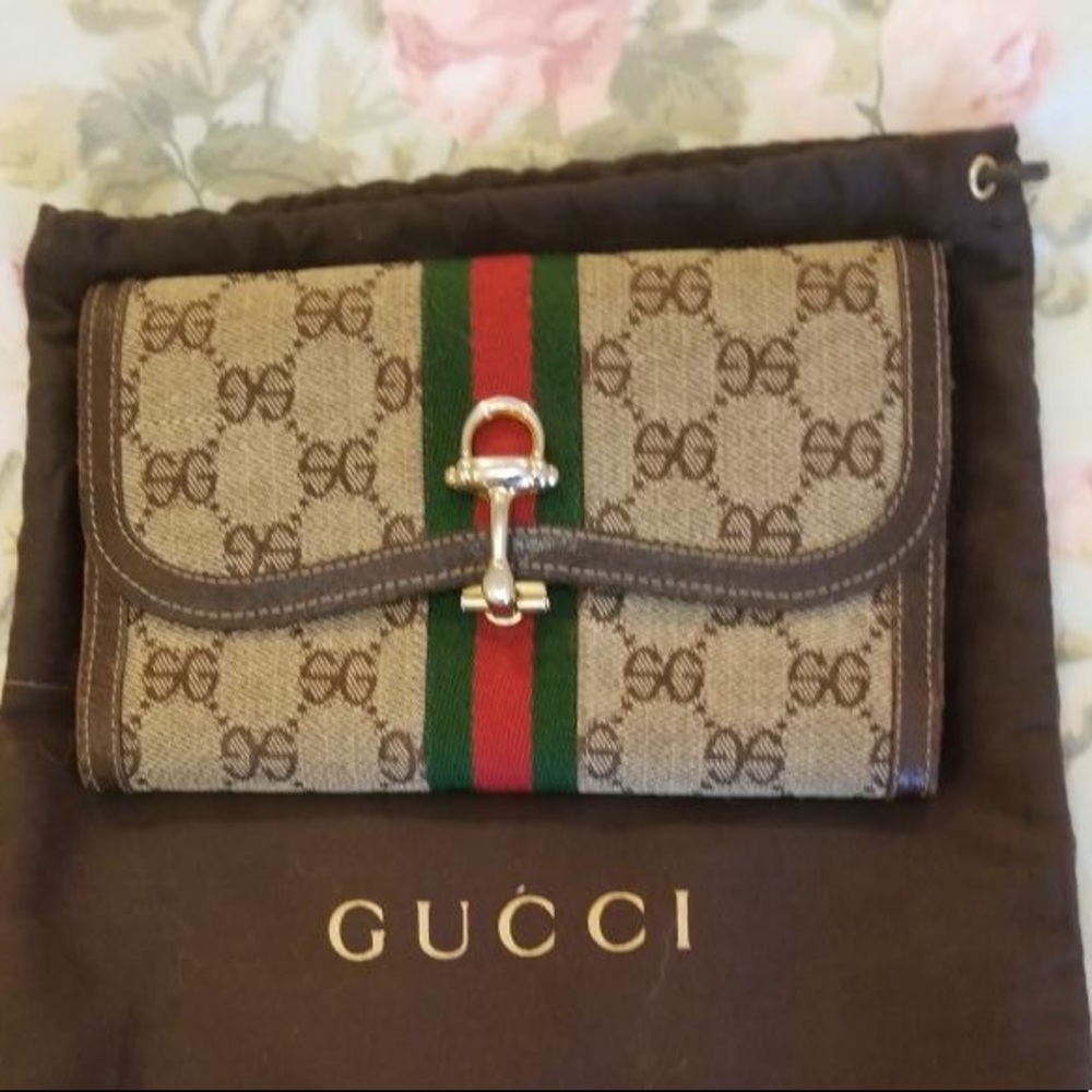 Vintage Gucci wallet